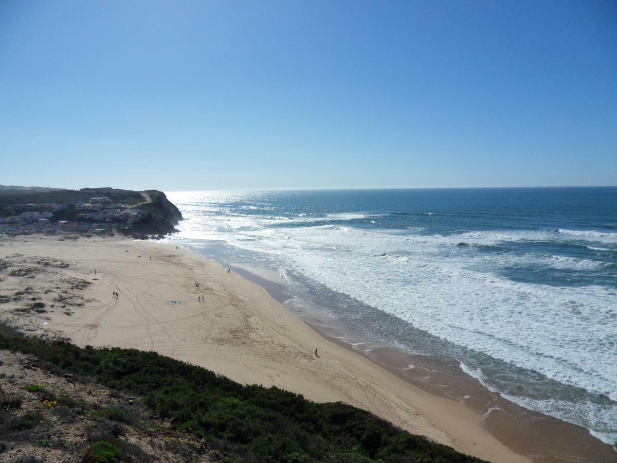 Moradia Vale Da Telha Villa Aljezur Exteriör bild